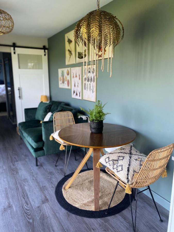 Hazy Hollow Apartment